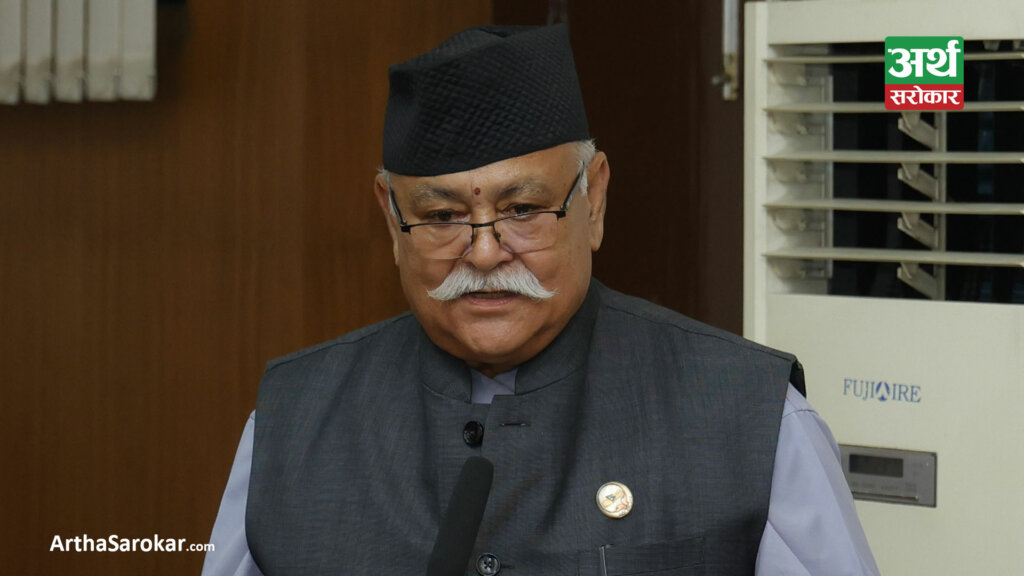 बजेटमा ‘टेक एण्ड पे’ राखेर सरकारले गम्भीर गल्ति गर्योः दीपक सिंह 