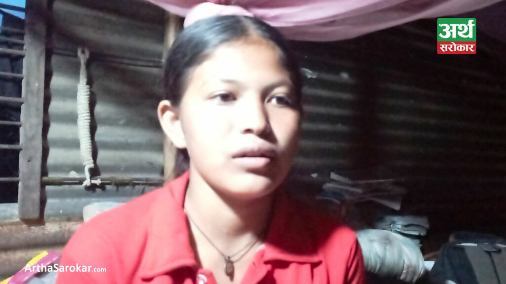 साँझ बिहान इँटा सुकाउँदै पढेकी गोमाले ल्याइन् ४ जिपिए, उनी भन्छिन्- ‘डाक्टर बन्ने चाहना छ’