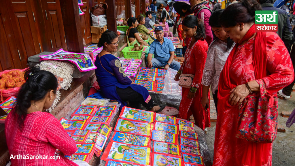 नाग पञ्चमीः नागको फोटोको व्यापार ह्वात्तै बढ्यो (तस्विरहरु)